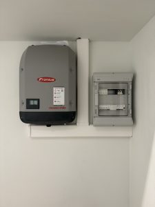 ΦΩΤΟΒΟΛΤΑΪΚΗ ΕΓΚΑΤΑΣΤΑΣΗ 3.30kWp_ΓΛΥΦΑΔΑ